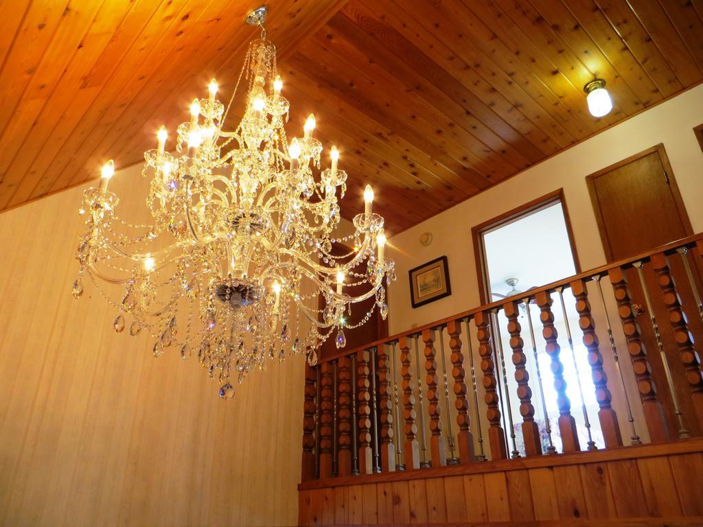 Wild Rose Bed & Breakfast Саскатун Экстерьер фото