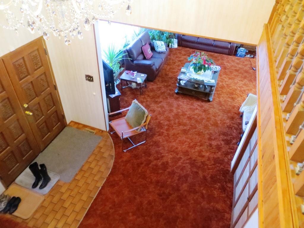Wild Rose Bed & Breakfast Саскатун Экстерьер фото